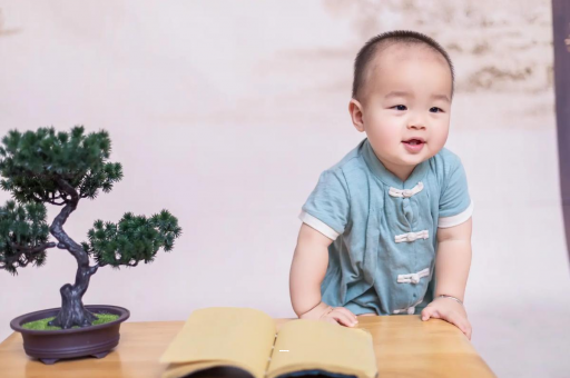 铜川孕妇显怀是几个月